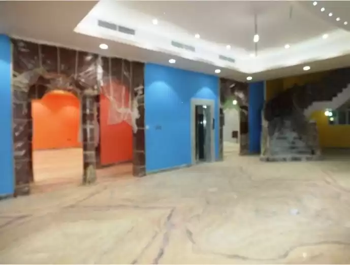 Résidentiel Propriété prête 7 chambres F / F Villa autonome  à vendre au Doha #8153 - 1  image 